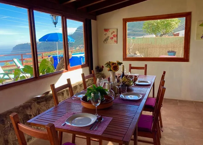 Casa Vistazul بيت للعطل لا أوروتافا